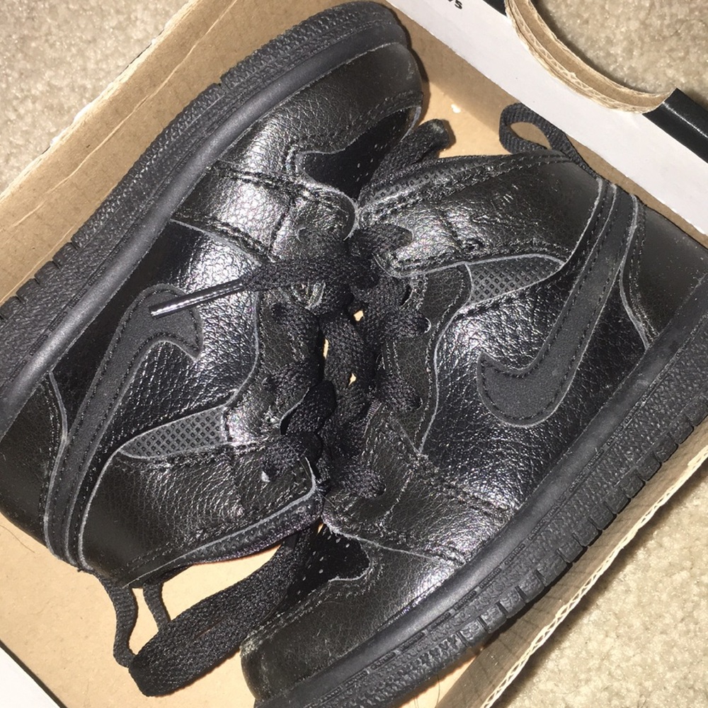 Toddler Jordan 1’s